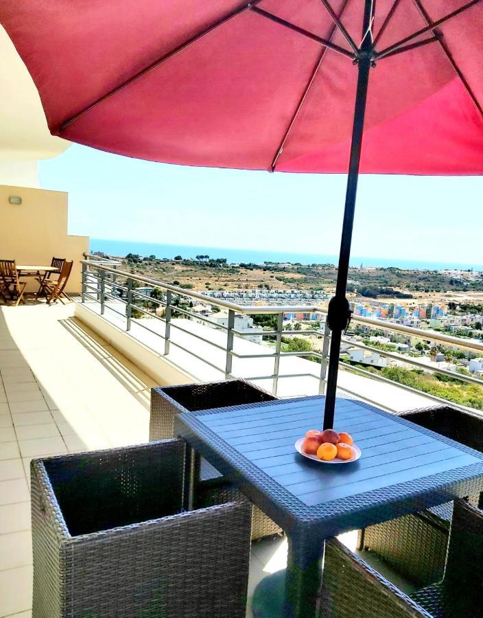 Apartamento Sea View Penthouse In Albufeira Exterior foto